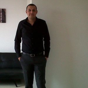 Meet your Posher, Anibal